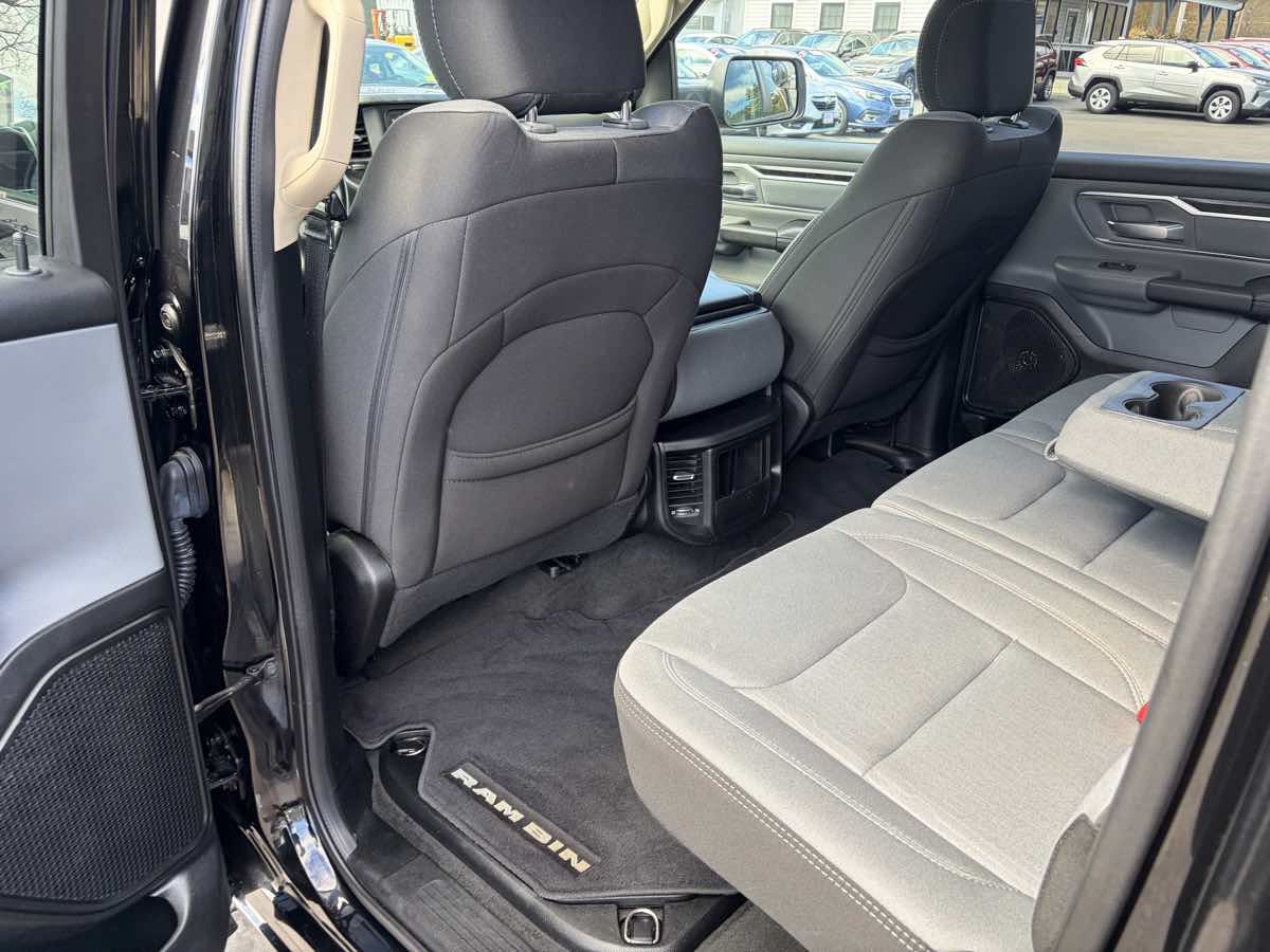 Used 2019 RAM 1500 Big Horn AWD/4WD image 17