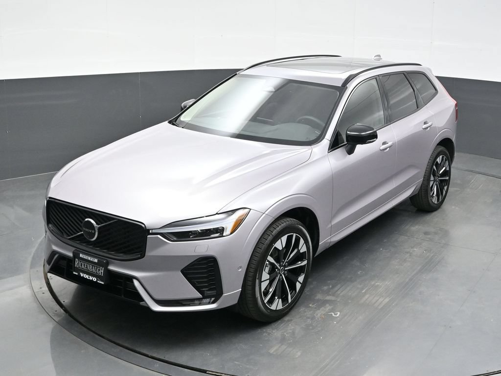 New 2026 Volvo XC60 B5 Plus w/ Climate Package AWD/4WD image 30