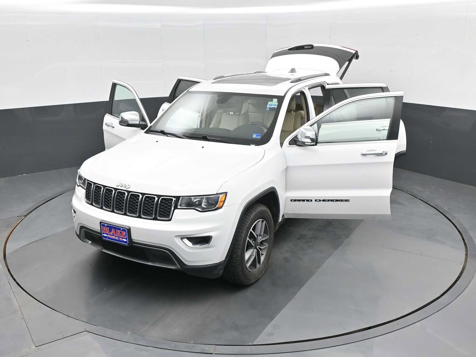 Used 2021 Jeep Grand Cherokee Limited w/ Luxury Group II AWD/4WD image 30