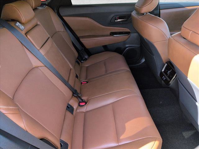 Used 2025 Toyota Crown Signia image 21