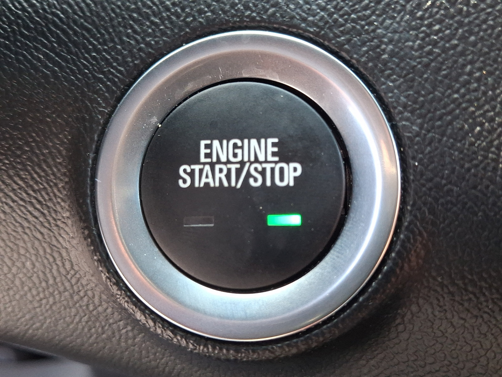 Used 2024 GMC Terrain SLE w/ Driver Convenience Package AWD/4WD image 26