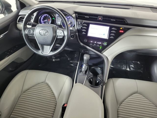 Used 2019 Toyota Camry SE w/ Convenience Package FWD image 15