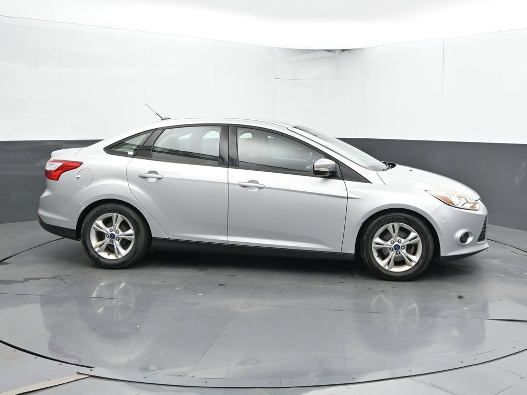Used 2014 Ford Focus SE FWD image 3