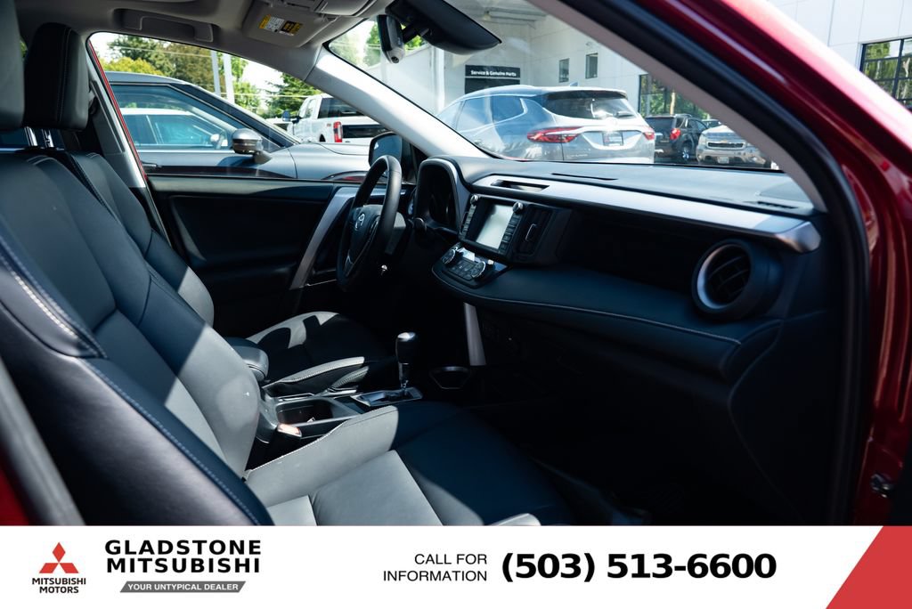 Used 2018 Toyota RAV4 Limited w/ Advanced Technology Package AWD/4WD image 26