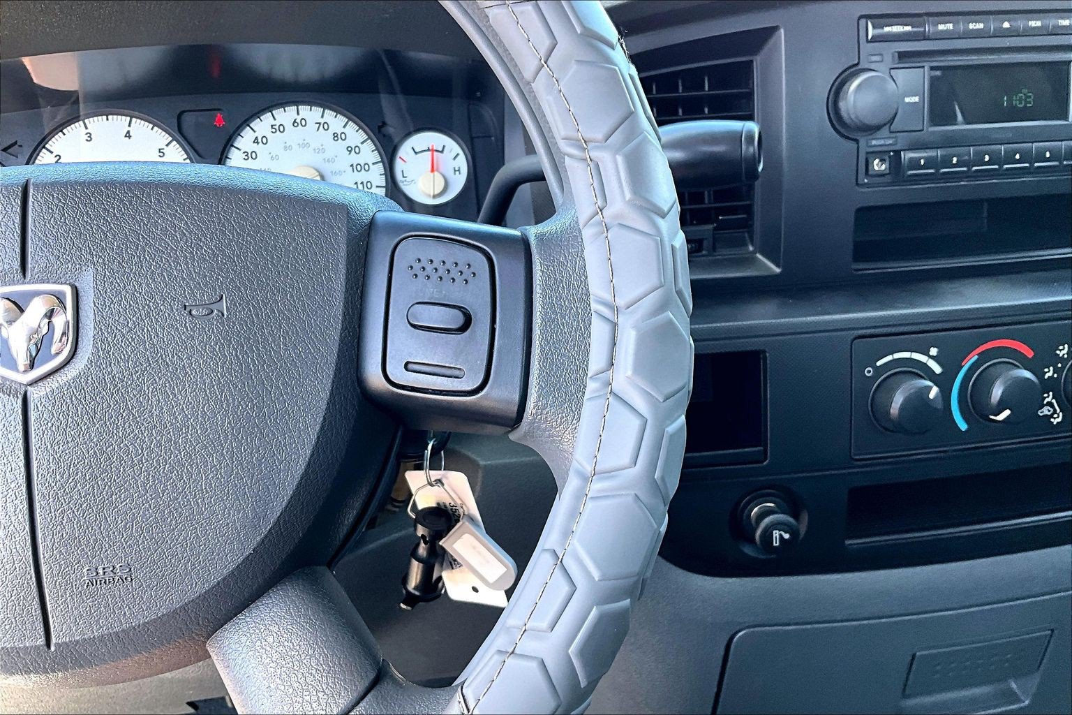 Used 2007 Dodge Ram 1500 Truck ST w/ SXT Group RWD image 18