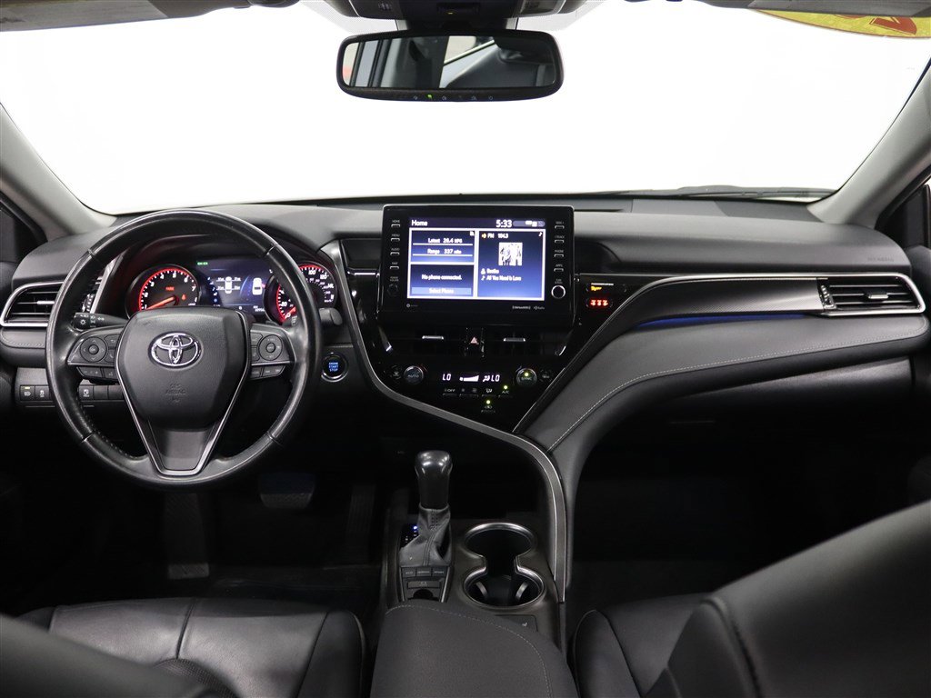Used 2023 Toyota Camry XSE image 21