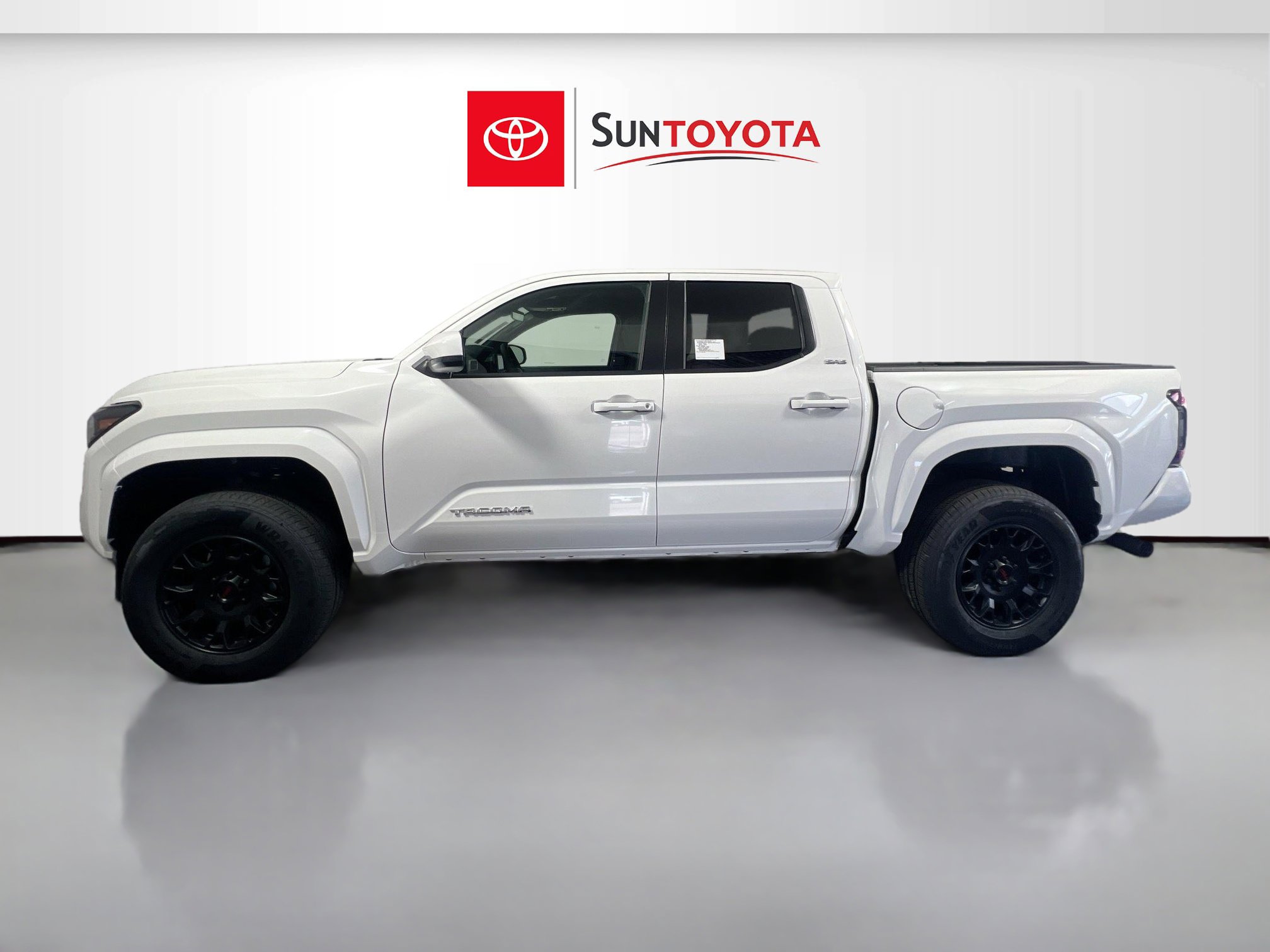 New 2025 Toyota Tacoma SR5 image 7