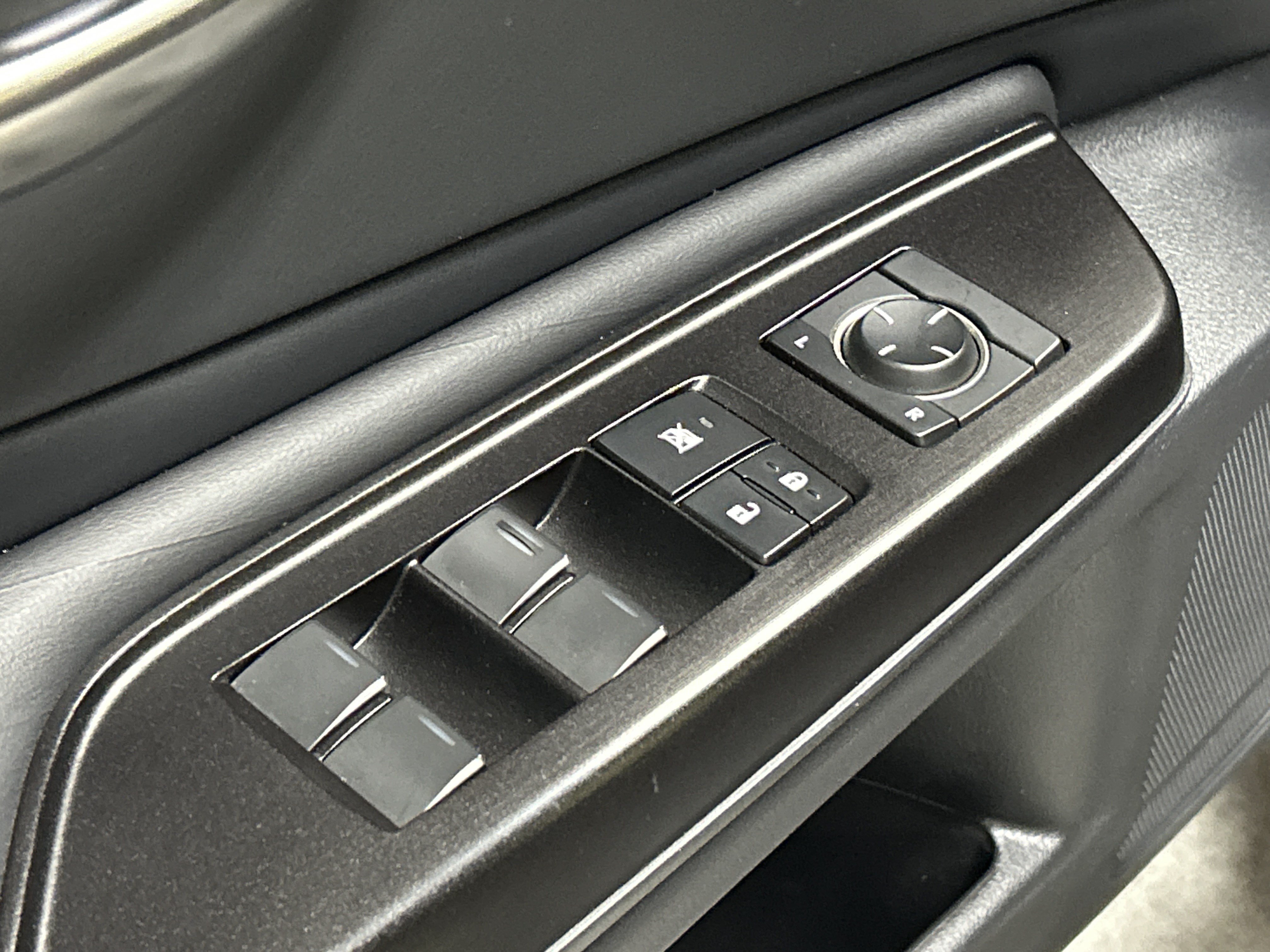 Used 2019 Lexus ES 350 w/ Accessory Package FWD image 15