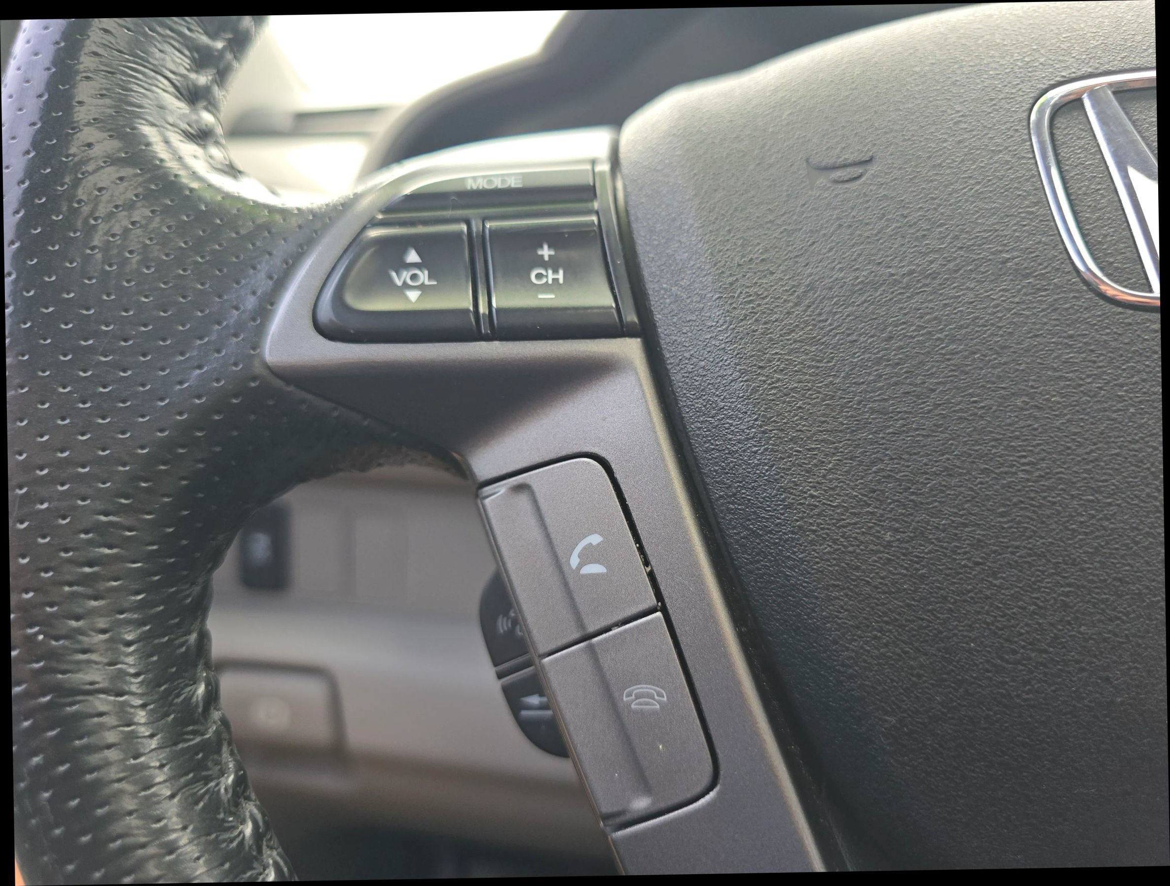 Used 2015 Honda Pilot EX-L image 27