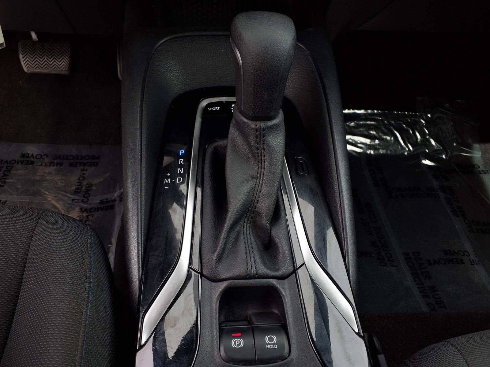 Used 2021 Toyota Corolla SE w/ Carpet Mat Package (TMS) image 10