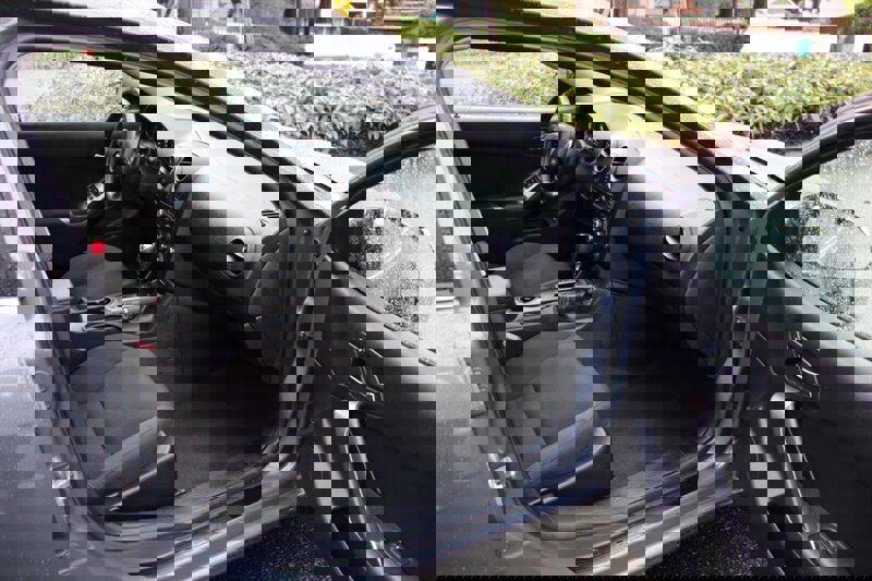 Used 2009 Pontiac G6 GT image 13