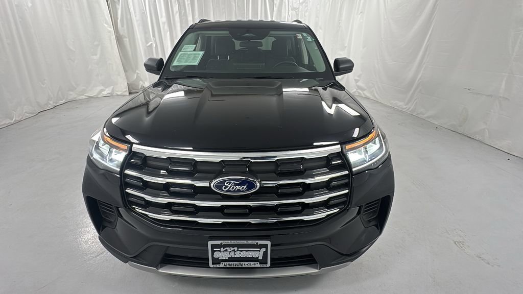 Used 2025 Ford Explorer Active image 8