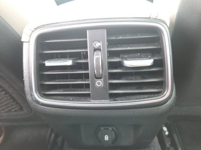 Used 2023 Genesis G70 2.0T w/ Sport Prestige Package image 17