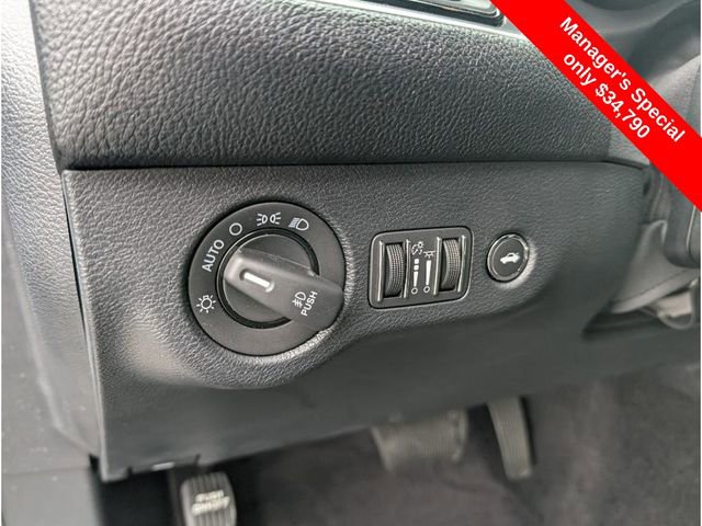 Used 2017 Dodge Challenger R/T Scat Pack w/ Leather Interior Group image 14