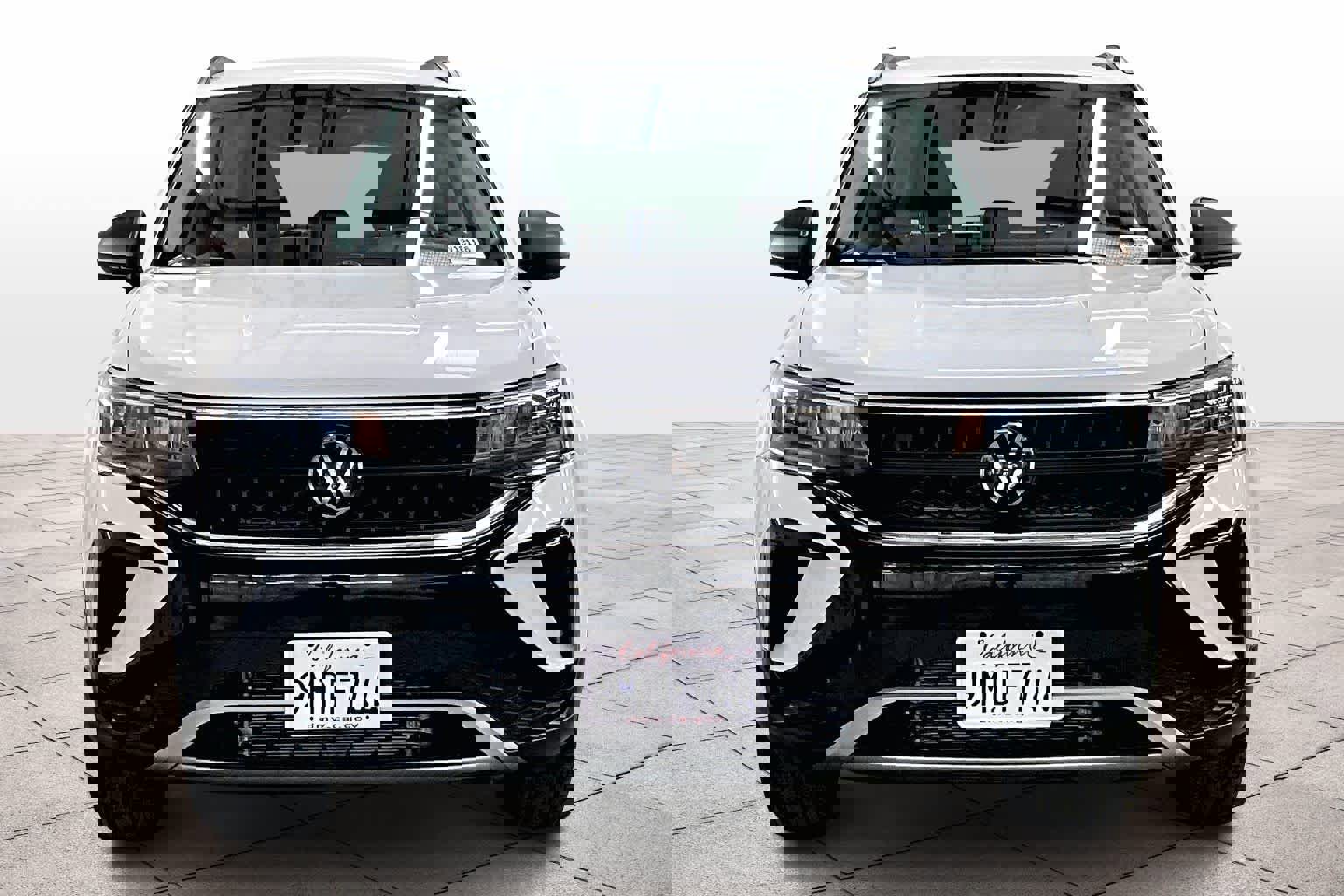 Used 2024 Volkswagen Taos S image 3