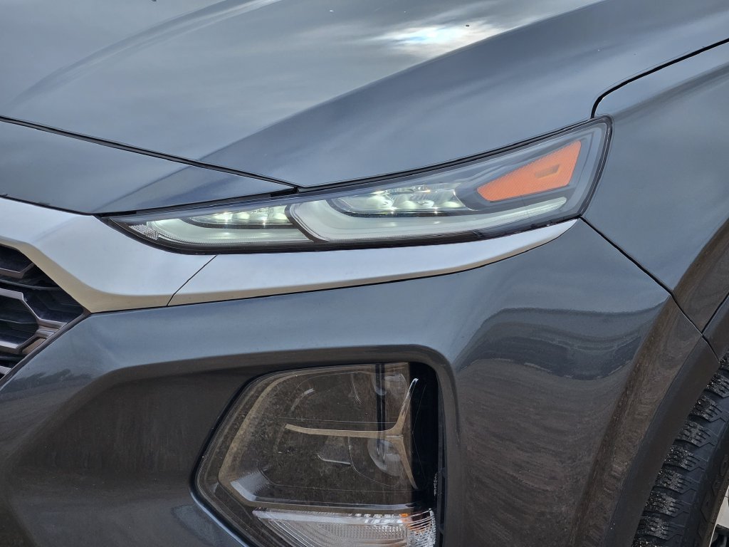 Used 2019 Hyundai Santa Fe Limited AWD/4WD image 11