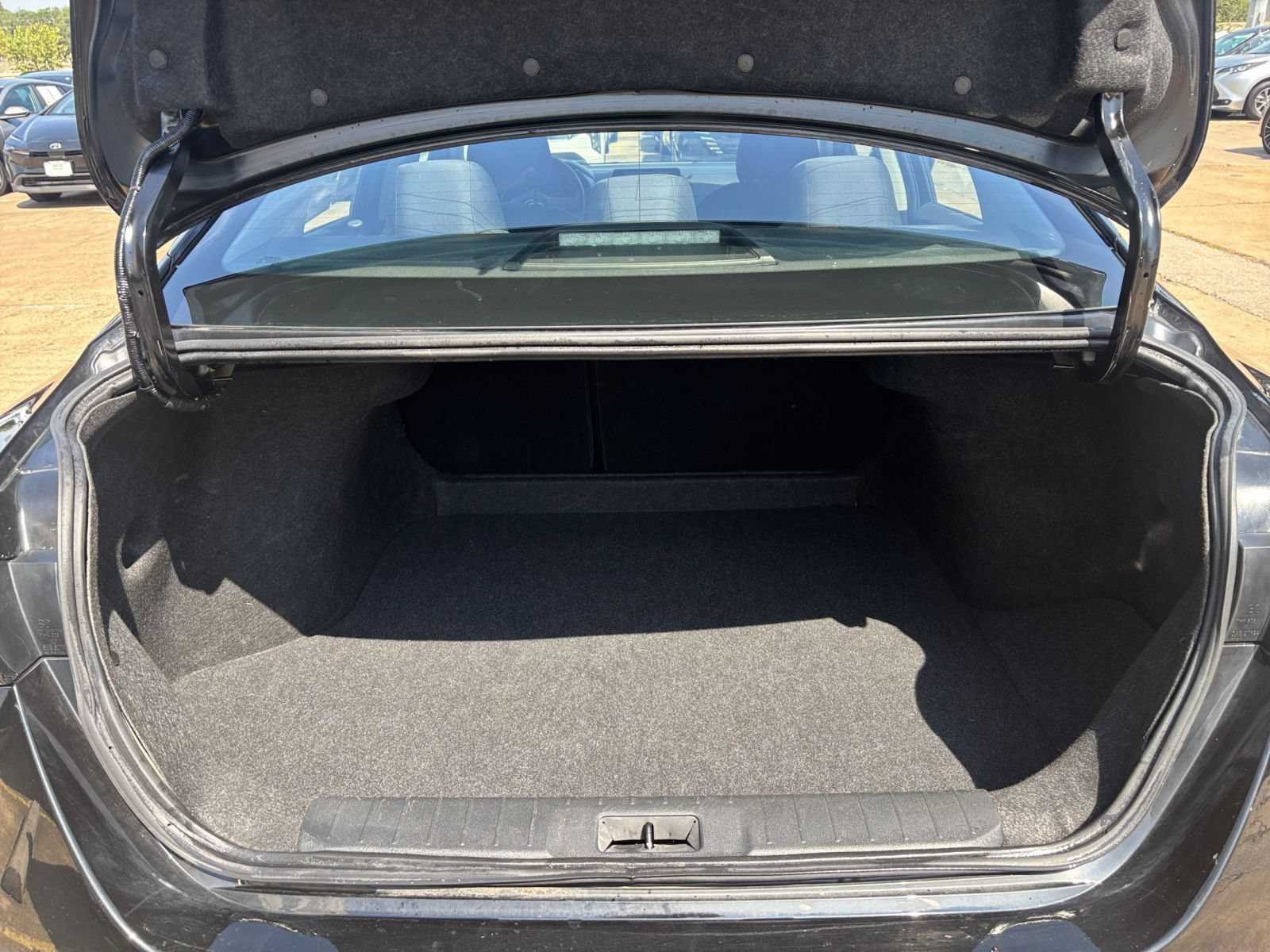 Used 2025 Nissan Sentra S FWD image 28