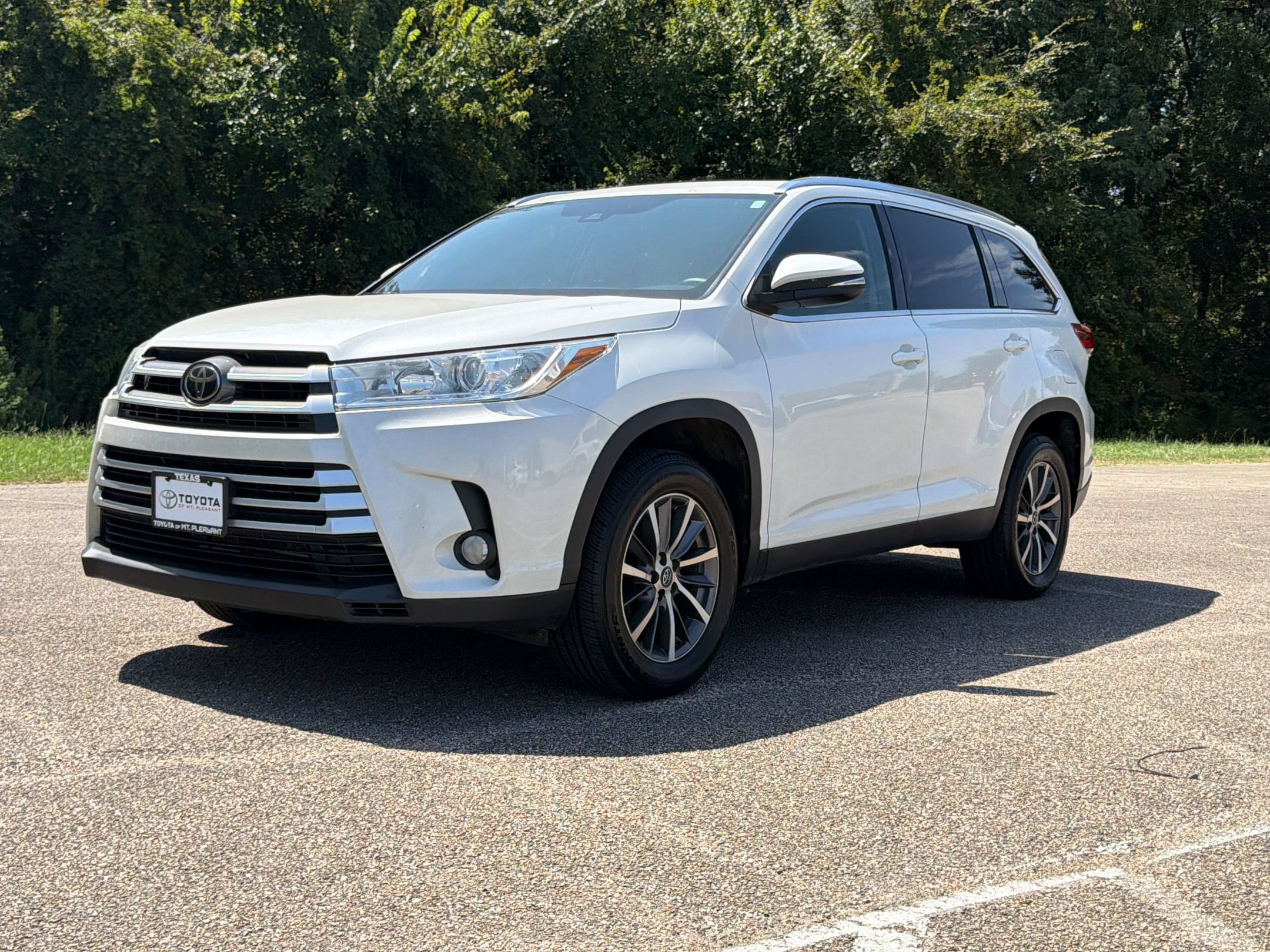 Used 2019 Toyota Highlander XLE