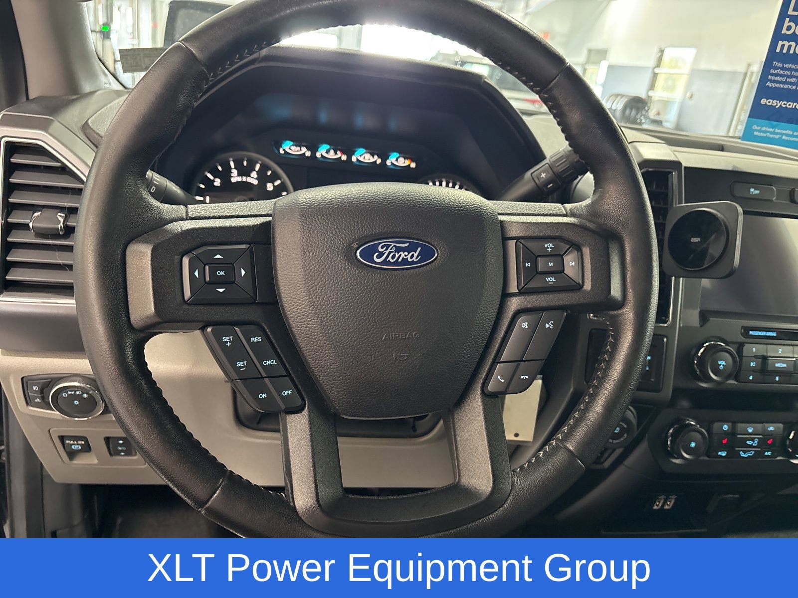 Used 2020 Ford F150 XLT w/ Equipment Group 302A Luxury AWD/4WD image 22