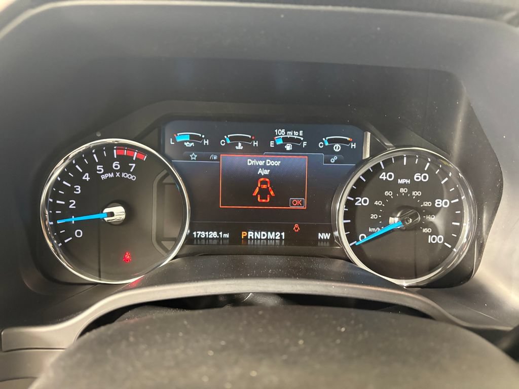 Used 2017 Ford F250 Lariat w/ Lariat Value Package AWD/4WD image 14