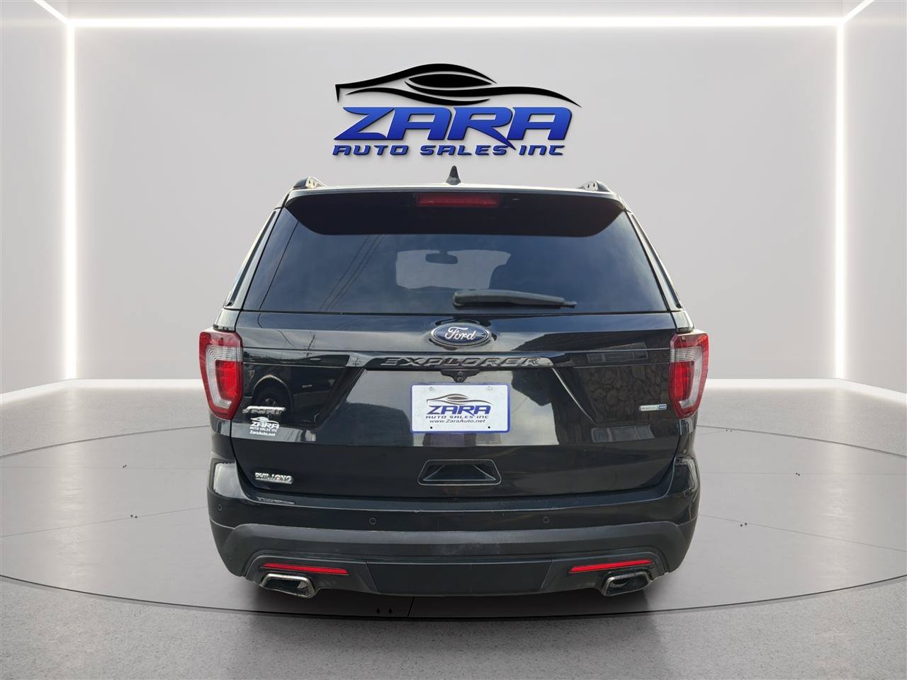 Used 2017 Ford Explorer Sport w/ Equipment Group 401A AWD/4WD image 6