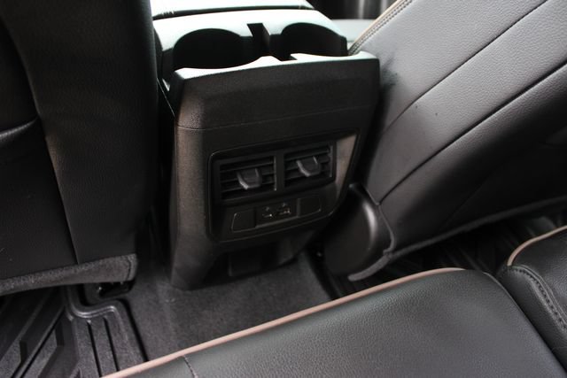 Used 2025 GMC Canyon Denali AWD/4WD image 20