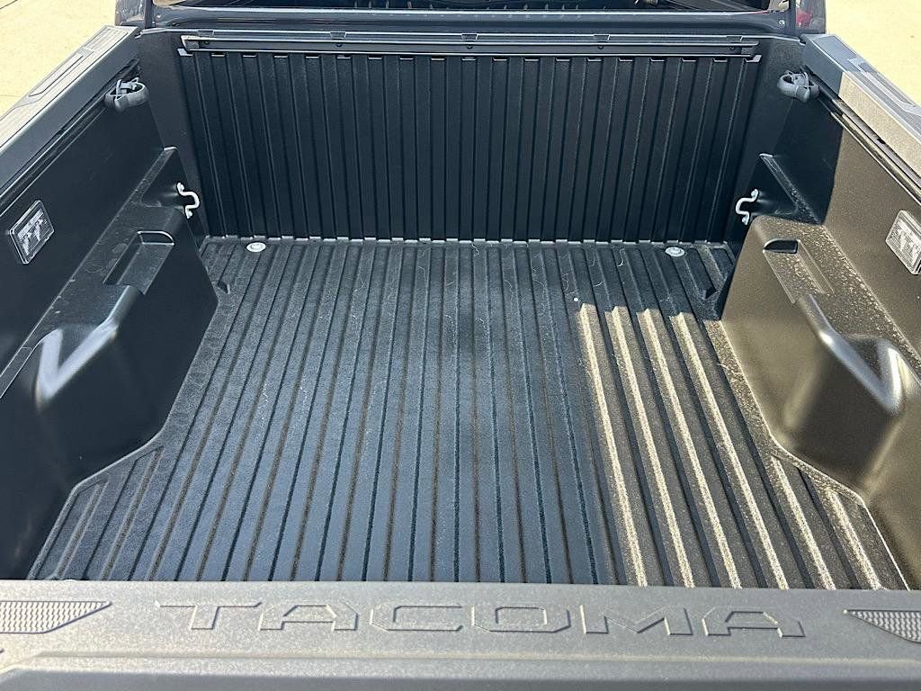 New 2026 Toyota Tacoma SR5 AWD/4WD image 6