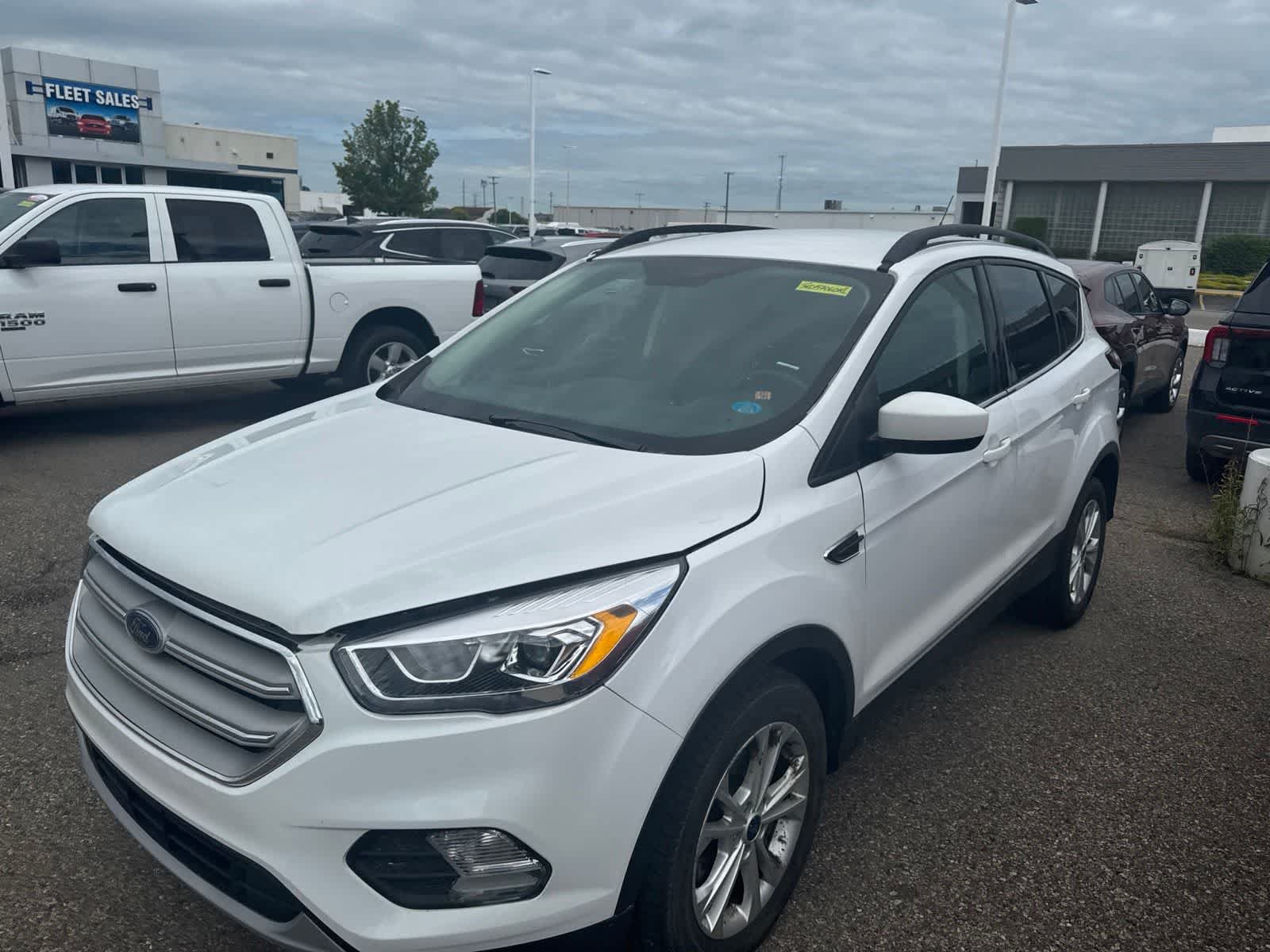 Used 2018 Ford Escape SEL FWD image 20