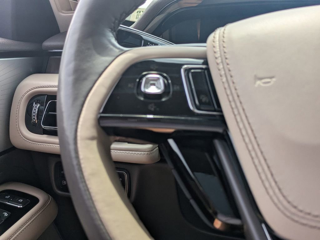 Used 2022 Lincoln Aviator Grand Touring w/ Equipment Group 301A image 42