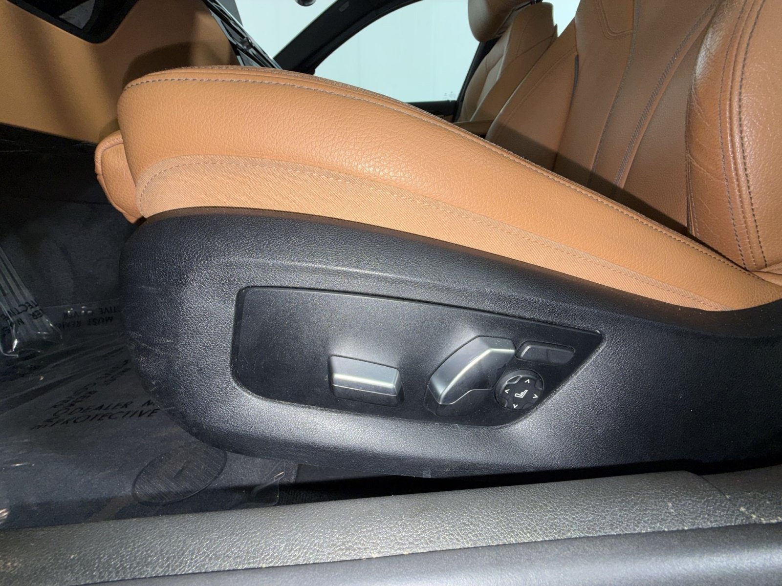 Used 2018 BMW 530i xDrive AWD/4WD image 14