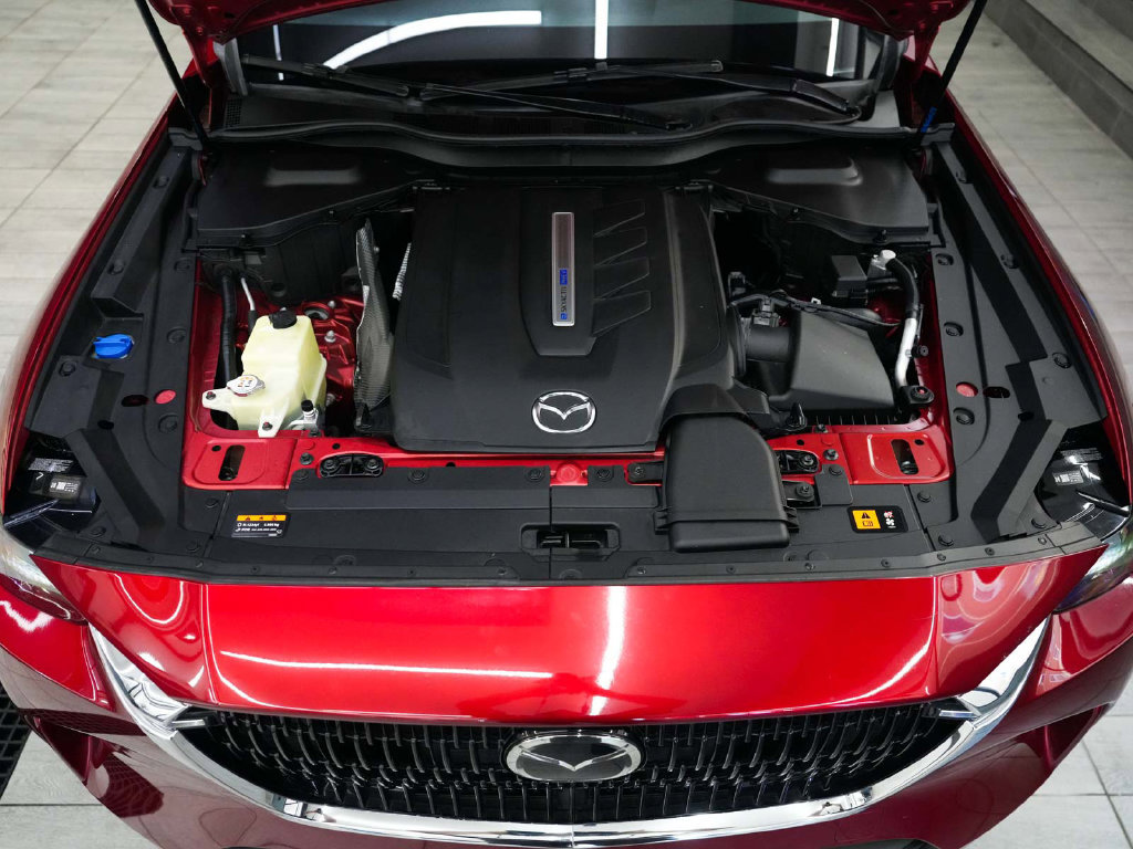Used 2024 MAZDA CX-90 Plug-In Hybrid w/ Preferred AWD/4WD image 46