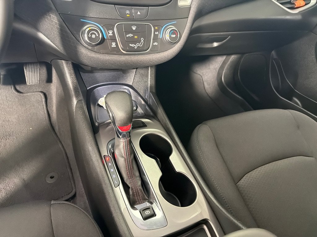 Used 2023 Chevrolet Malibu RS FWD image 17
