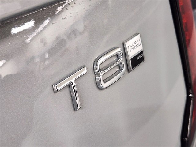 New 2025 Volvo XC90 T8 Plus w/ Protection Package Premier image 13