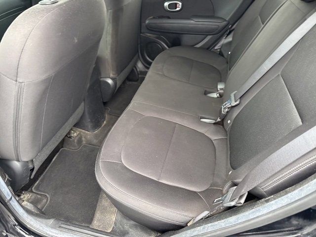 Used 2015 Kia Soul image 11