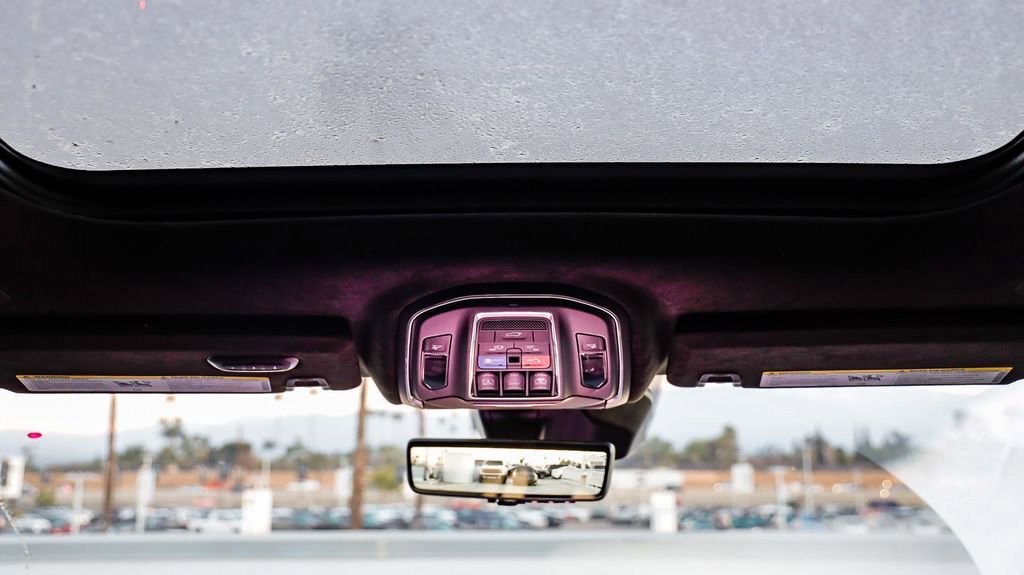 New 2025 Jeep Grand Cherokee Summit image 19