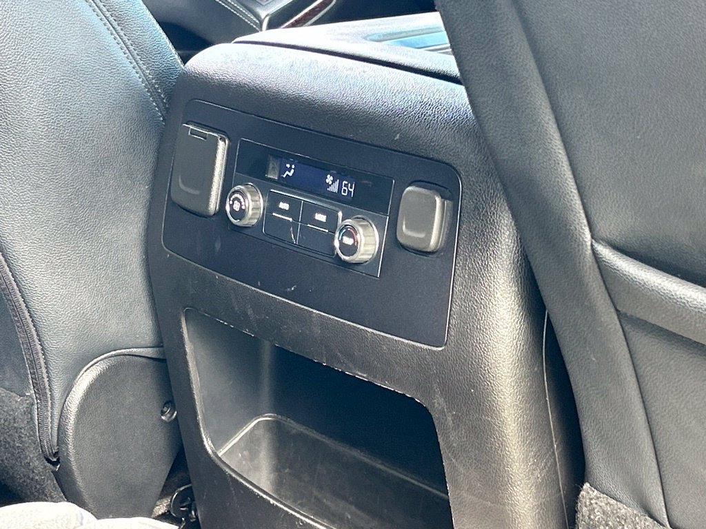 Used 2019 GMC Yukon SLE w/ Convenience Package RWD image 40