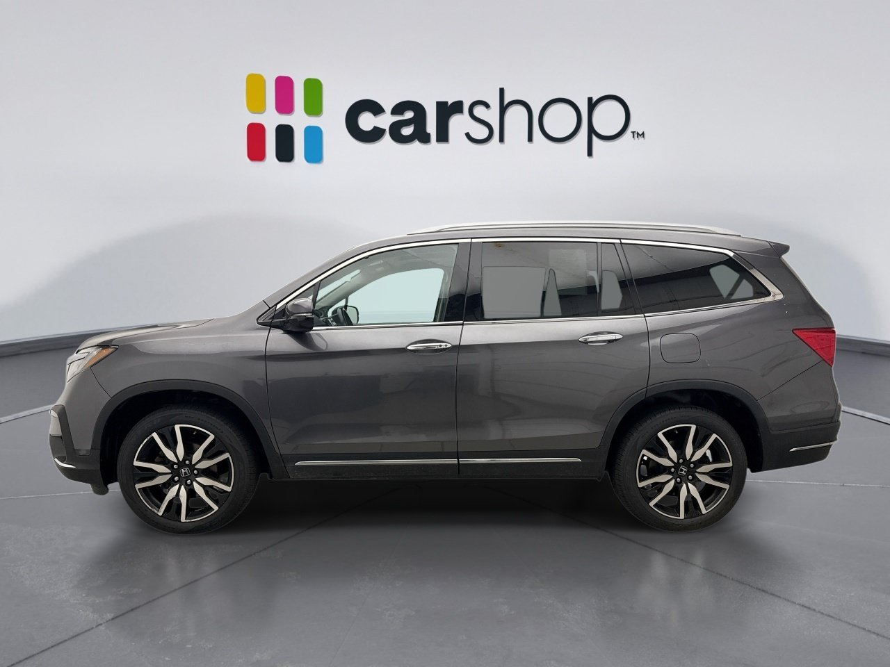 Used 2022 Honda Pilot Touring image 2