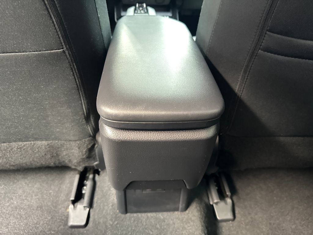 Used 2025 Toyota Prius LE FWD image 71