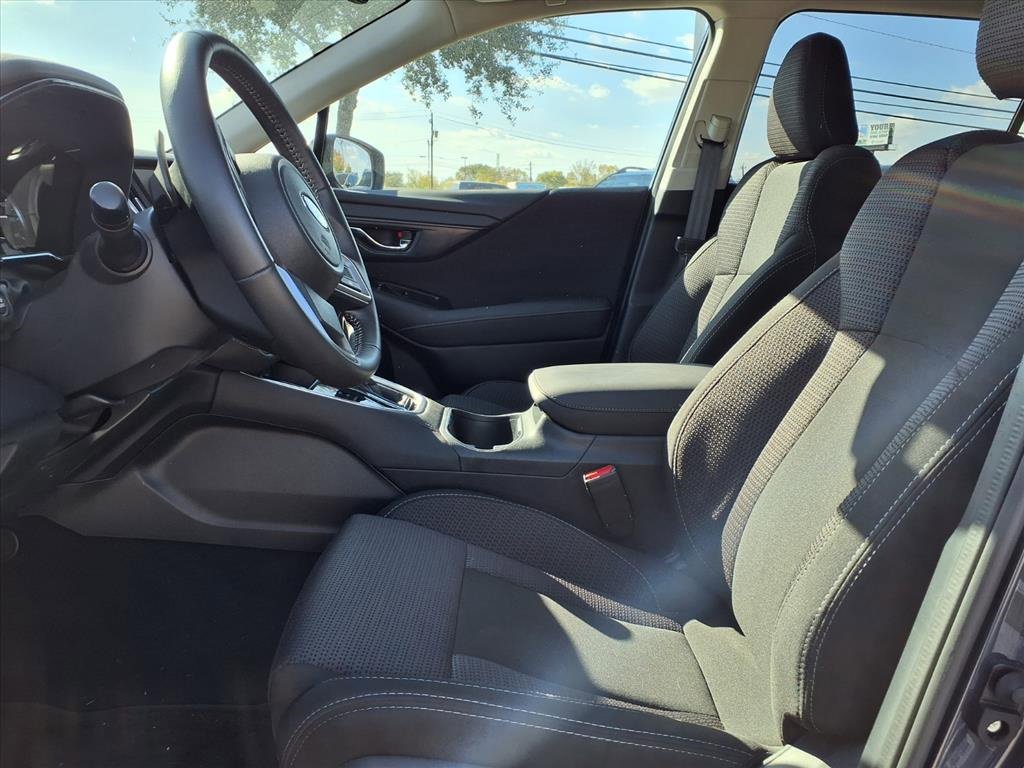 Certified 2025 Subaru Outback Premium image 9