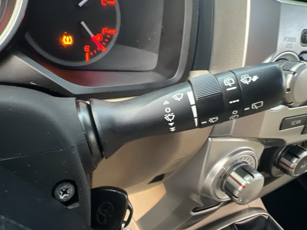 Used 2011 Toyota 4Runner SR5 image 21