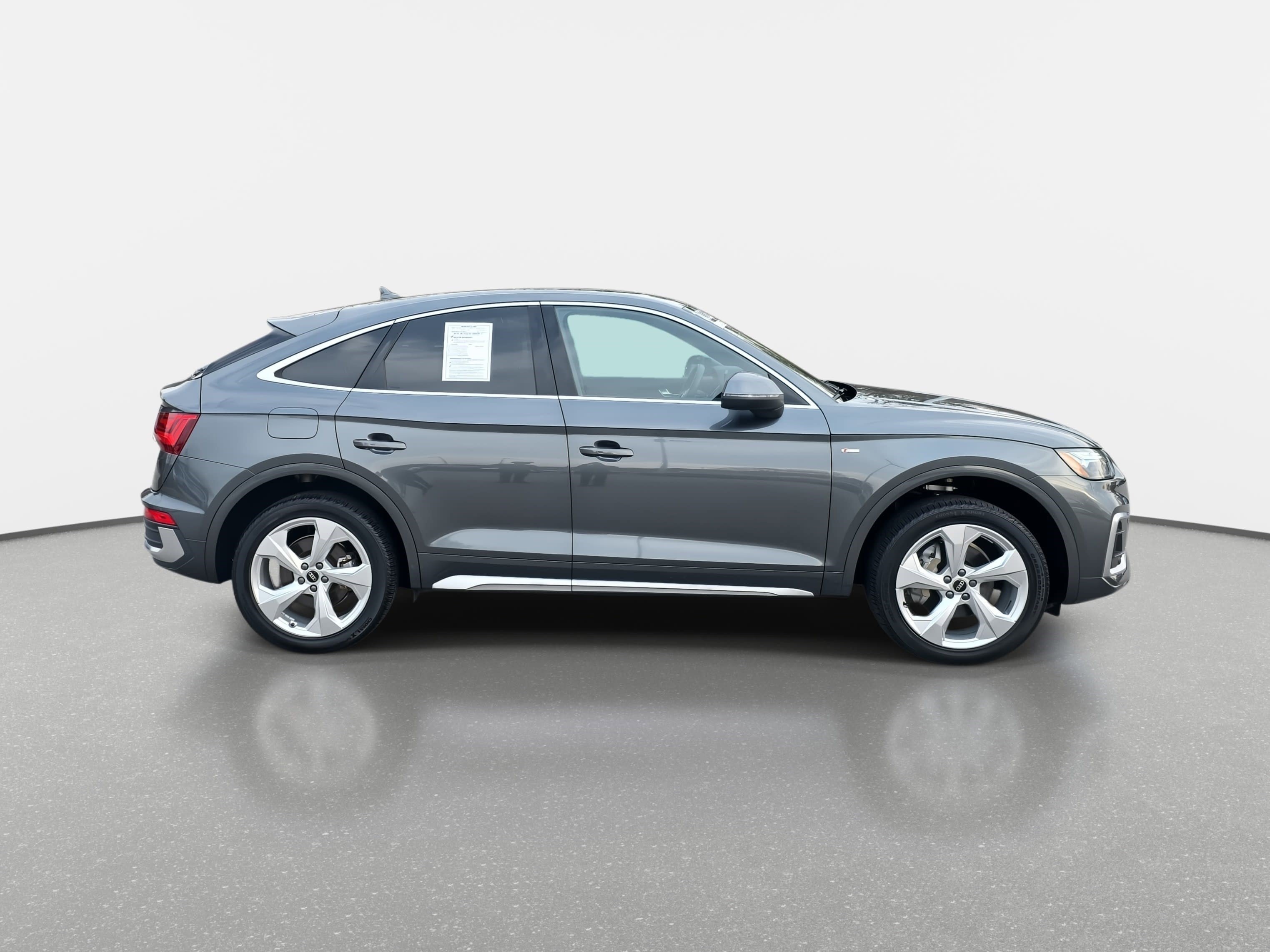 Used 2023 Audi Q5 2.0T Premium Plus w/ Premium Plus Package image 4