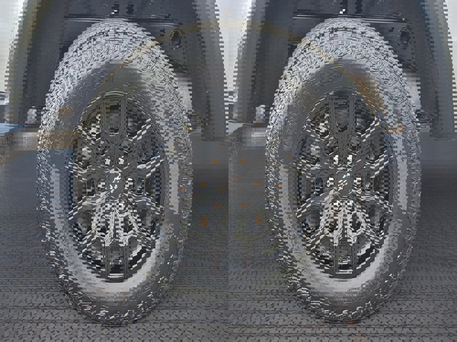 Used 2025 Chevrolet Colorado Trail Boss image 10