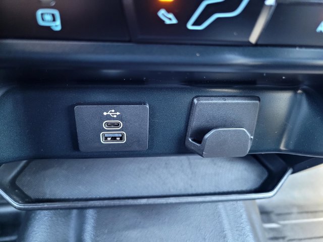 Certified 2025 Ford F150 XL RWD image 18