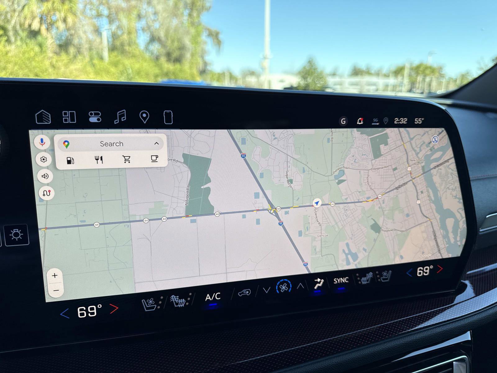 New 2026 Chevrolet Traverse RS FWD image 26