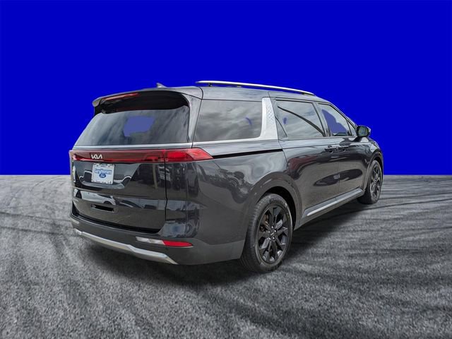 Used 2023 Kia Carnival SX FWD image 4