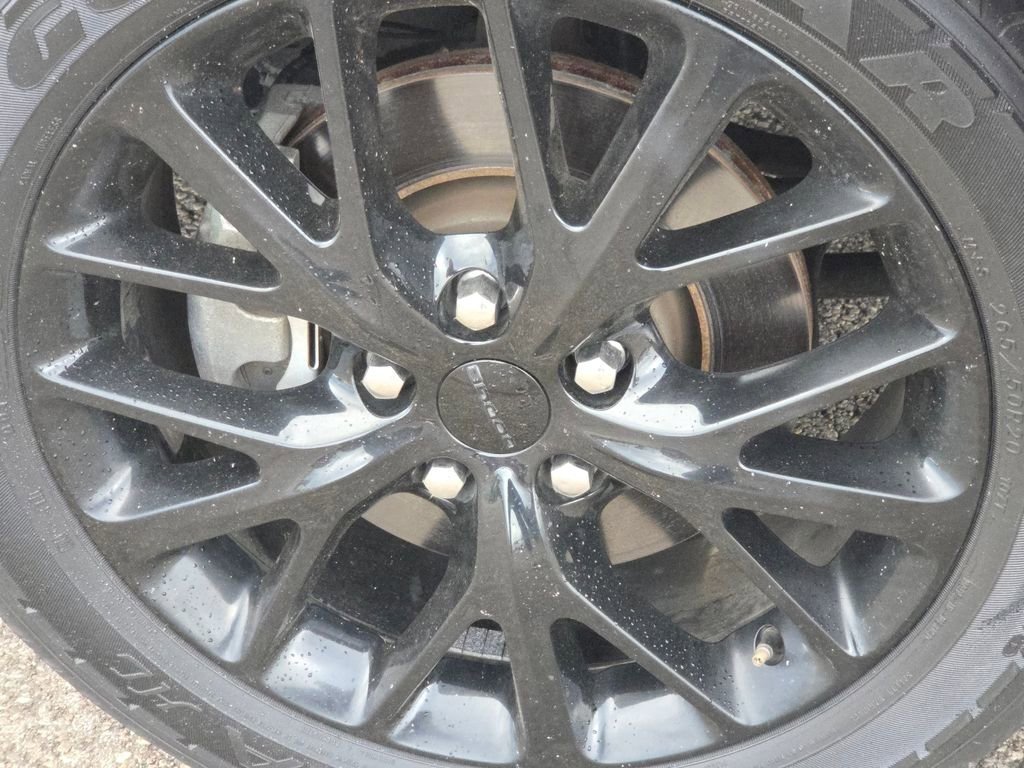 Used 2014 Dodge Durango R/T w/ Blacktop Package image 17