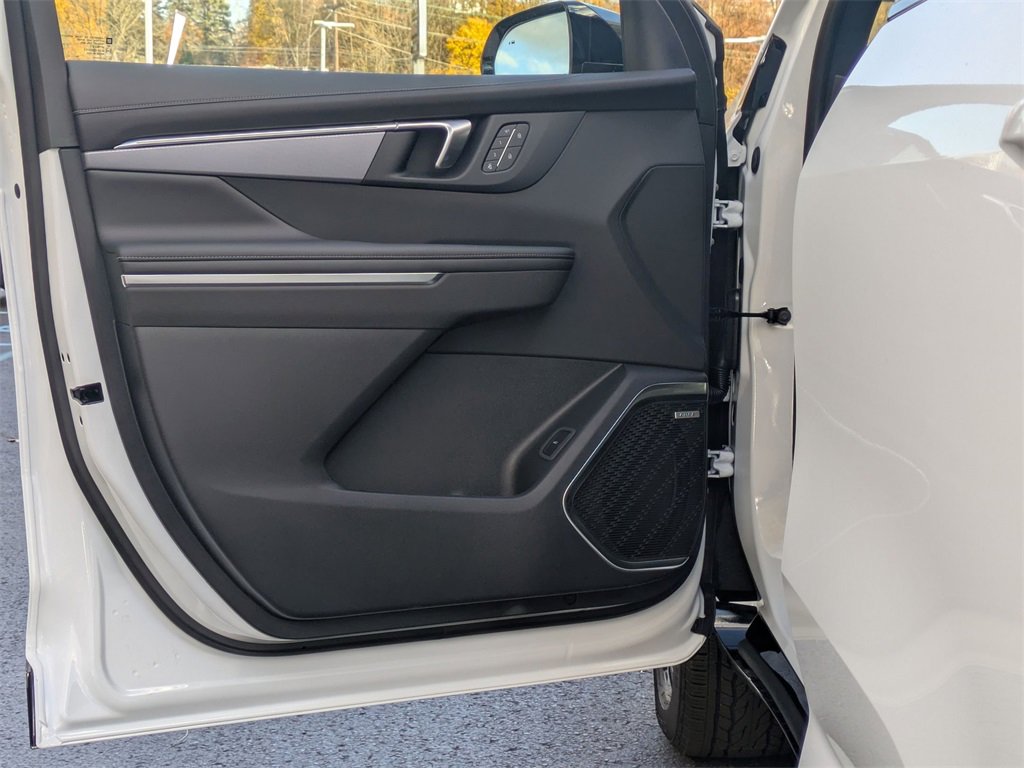 New 2026 Buick Enclave Sport Touring w/ Power Package image 13