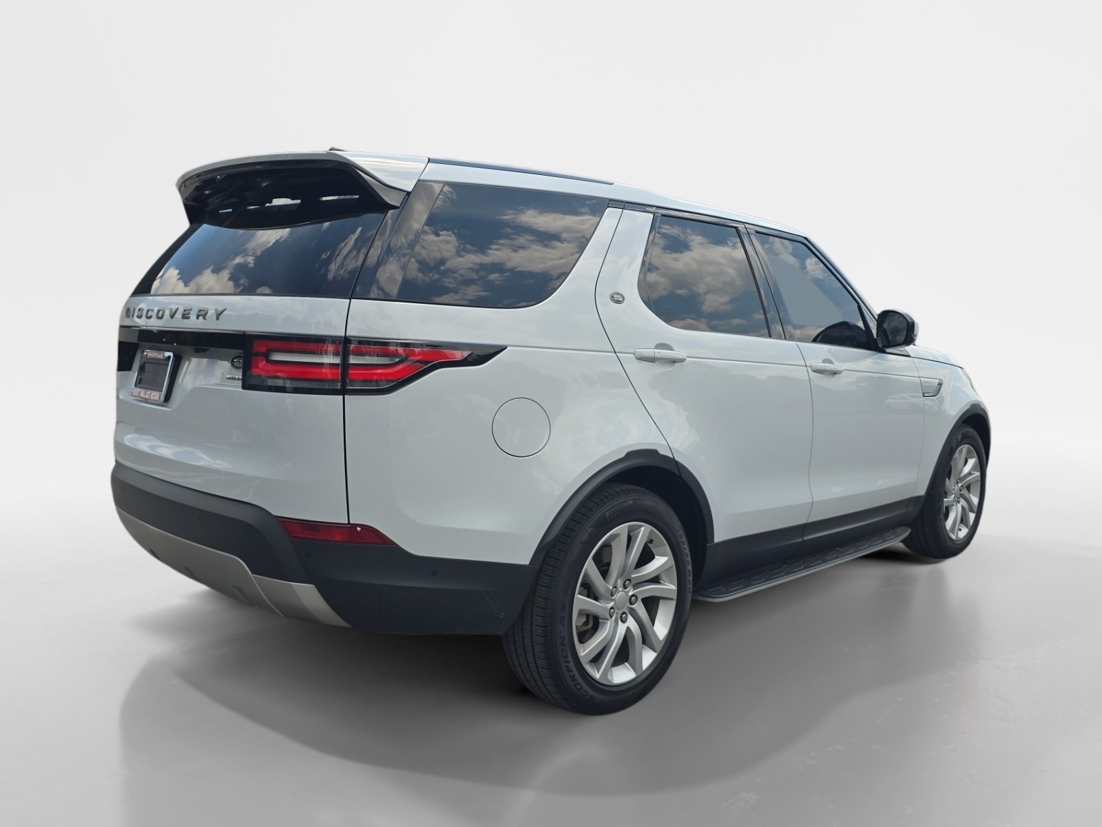 Used 2020 Land Rover Discovery HSE AWD/4WD image 6