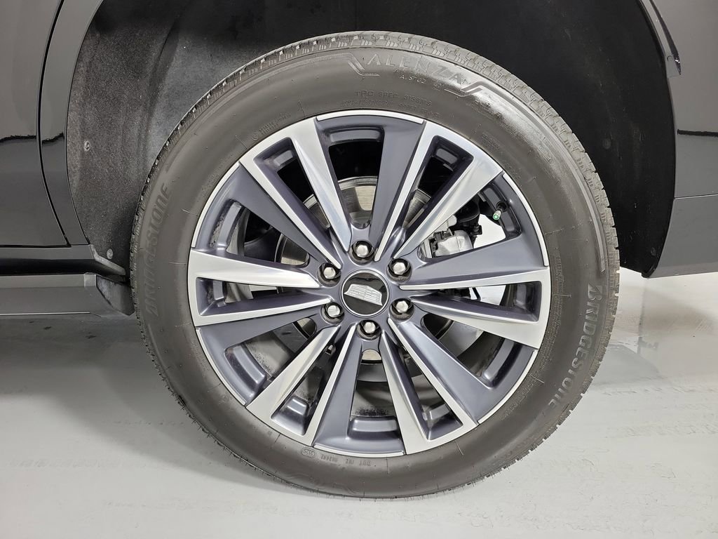 Certified 2026 Cadillac Escalade Sport w/ LPO, Floor Liner Package image 9