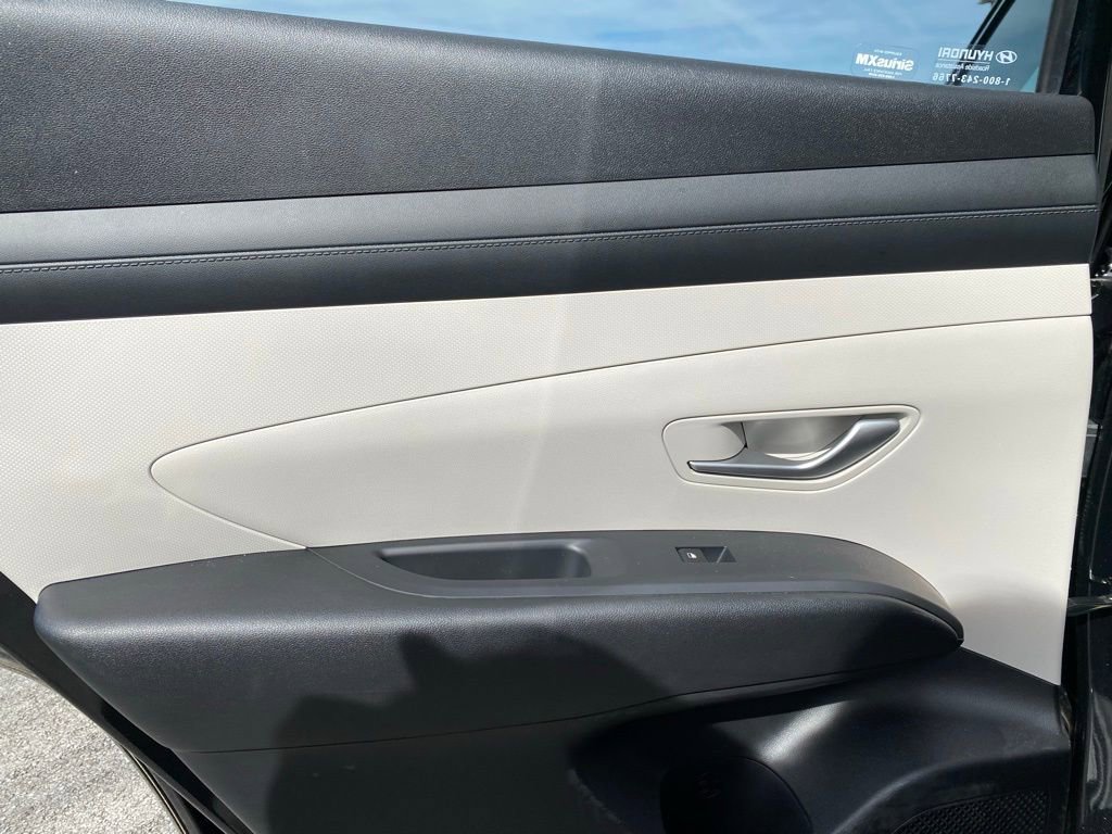 Certified 2025 Hyundai Tucson SEL AWD/4WD image 29